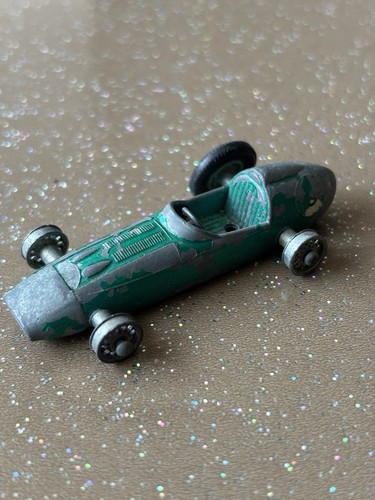 Matchbox lesney 19 aston - no.,