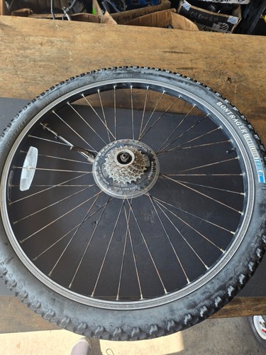 Trek 820 inch - 26, wheel
