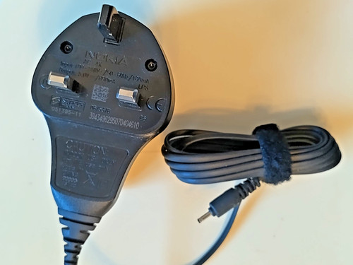 Nokia wall socket 2mm - socket,