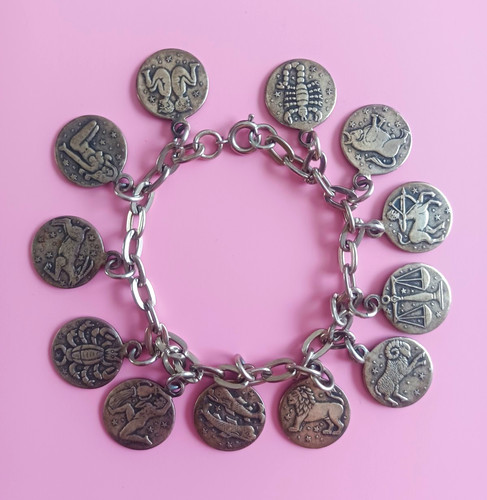 Zodiac sign star - sign,