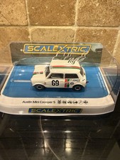 Scalextric C4438 Austin Mini