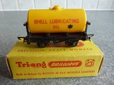 Vintage Triang TT Yellow Shell Lubricating Oil Tank Wagon T76 ** EXC COND **