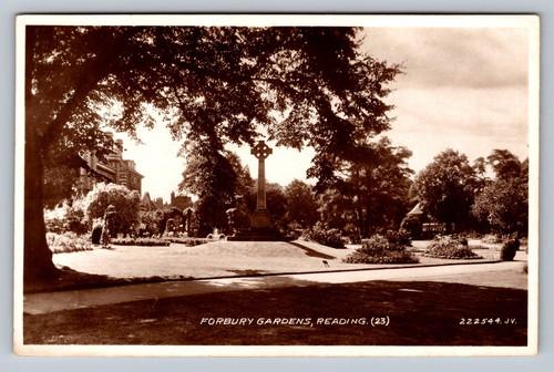 Postcard berkshire reading - -,