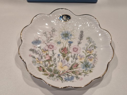 Aynsley fine bone - aynsley,