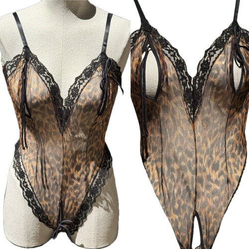 Vtg nwot fredericks hollywood - fredericks,