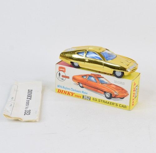 Dinky toys 352 - ed, straker’s