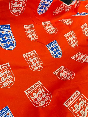 England three lions - three,
