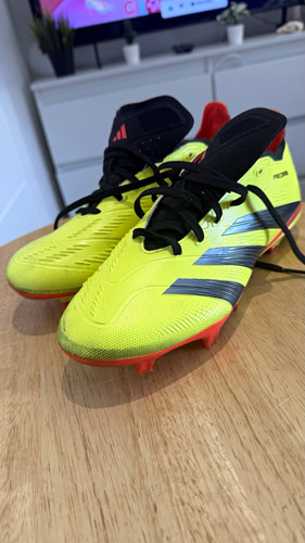 Adidas predator football boots - football,