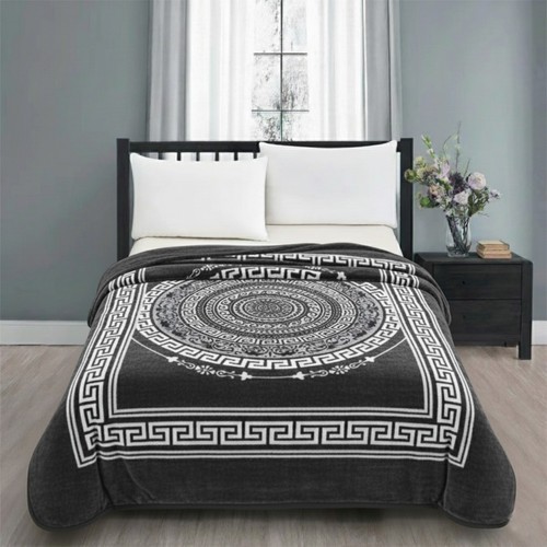 Extra large fleece blanket - large,