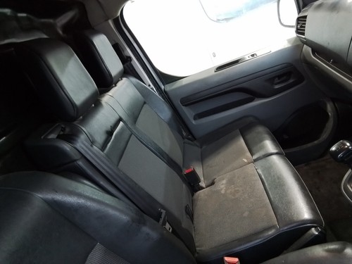 Front seat vauxhall - vauxhall, vivaro