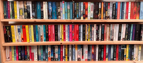 Modern fiction paperback - modern,