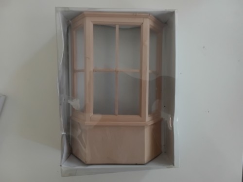 Dolls house windows - dolls, 1:12