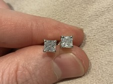 1.0 Carat Diamond Princess Cut Solitaire Stud Earrings Set In Platinum Plated