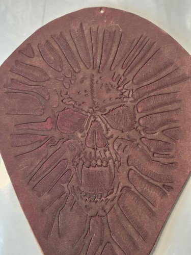 100 hand tooled leather top - hand,