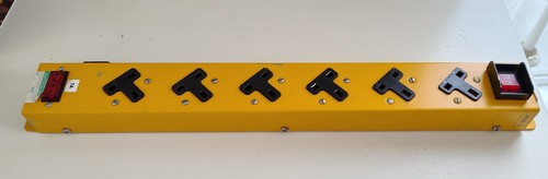 Olson way switched 13a mains - 6-way,