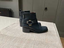 Russell & Bromley Classic