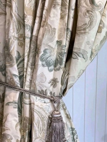 Bespoke neutral paisley - bespoke,,