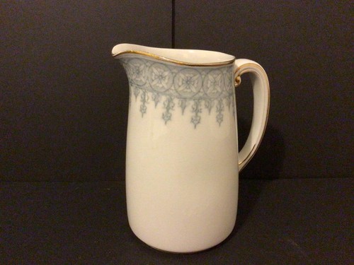 Vintage royal worcester - royal, crown