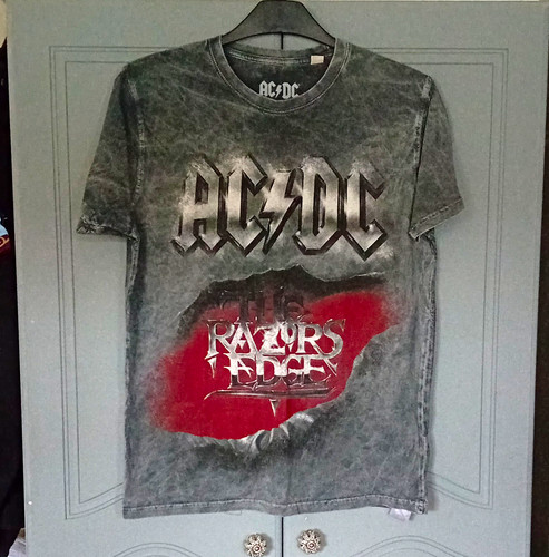 Razor edge grey - ac/dc, acid