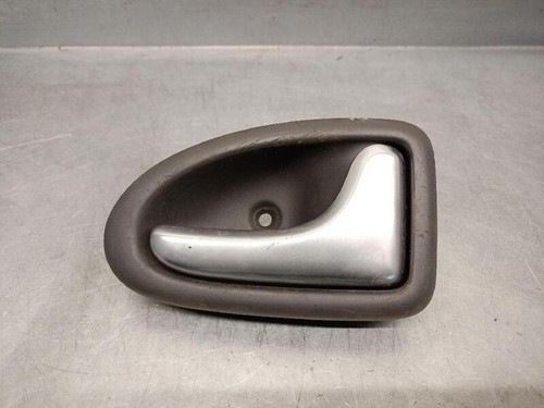8200028995 front inner door