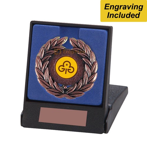 Brownies medal presentation - medal, in