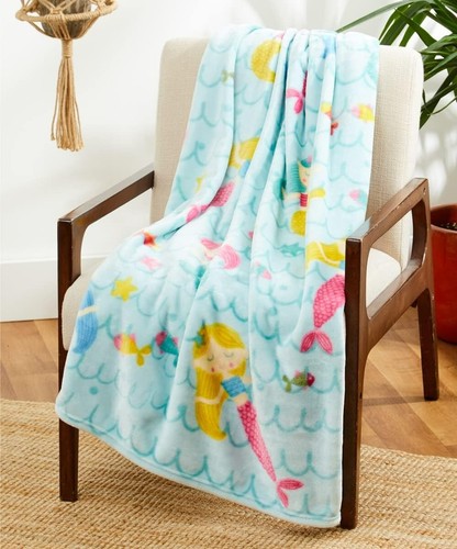 Pretty mermaids 41 - mermaids, 57"
