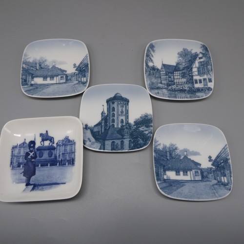 Royal copenhagen plates - x5,