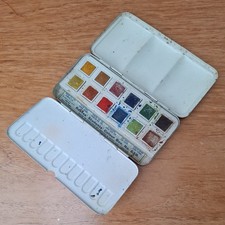 Vintage Metal Artist