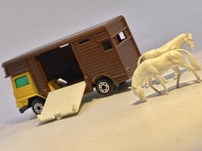 Matchbox🔥Lesney 1982 Bedford Horse Box Inc Horses - Mint