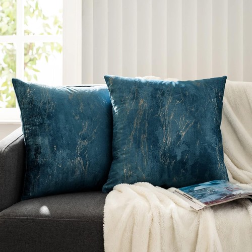 Living velvet cushion - vk·living,