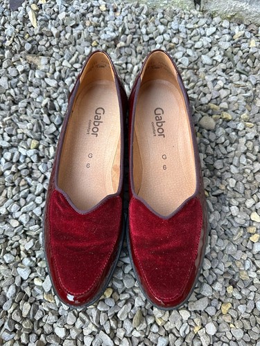 Gabor red velvet and patent