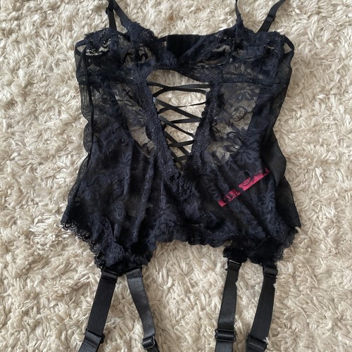 Lace basque with - with, suspenders