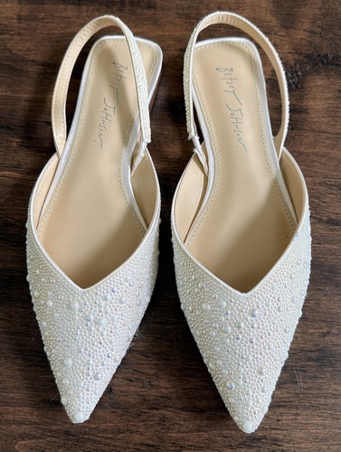 Betsey johnson vance - johnson, pearl