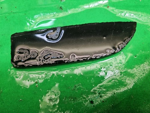 Each black obsidian knife - black,