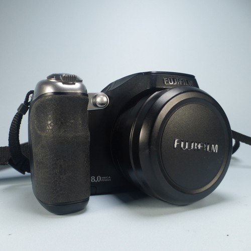 Fujifilm digital bridge camera - digital,