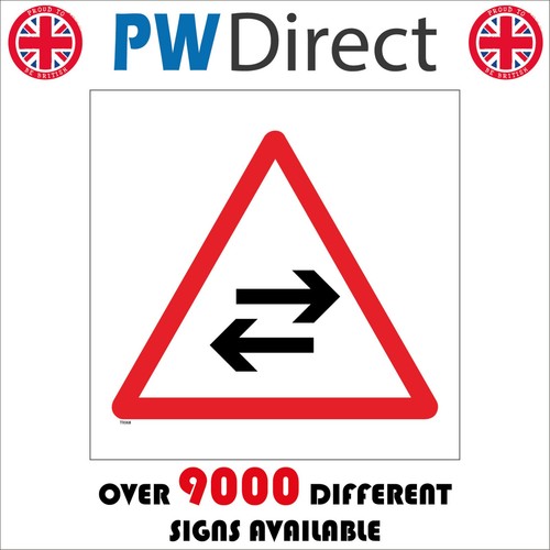 Sign two way traffic - two, crosses