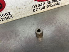 Splined pump connecting