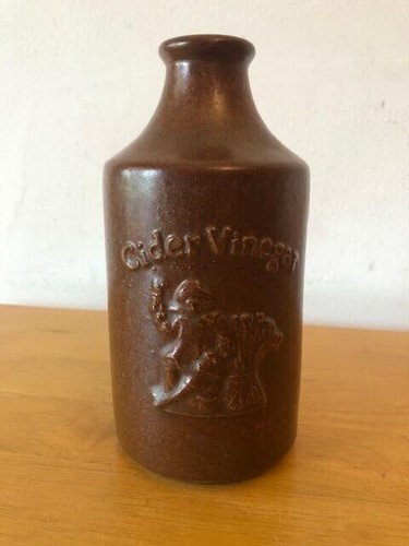 Vintage moira farmhouse - vintage, "moira