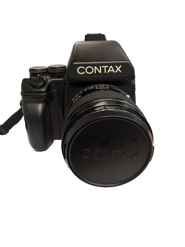 Contax 645 camera - 645,