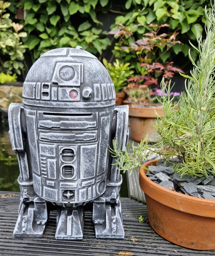 Star wars cement garden - wars,