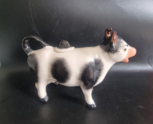 Staffordshire cow creamer - cow,