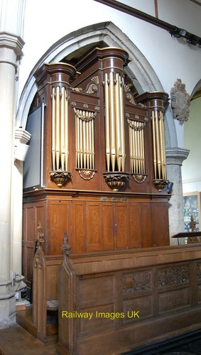 Photo church organ in all - photo,