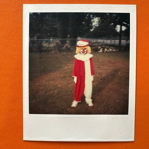 Terrifying scary clown - scary,