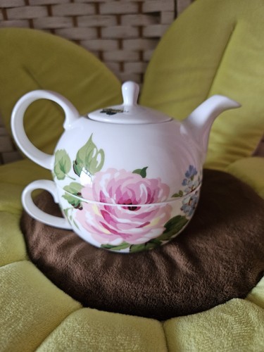 Laura ashley hand - 🐞laura,