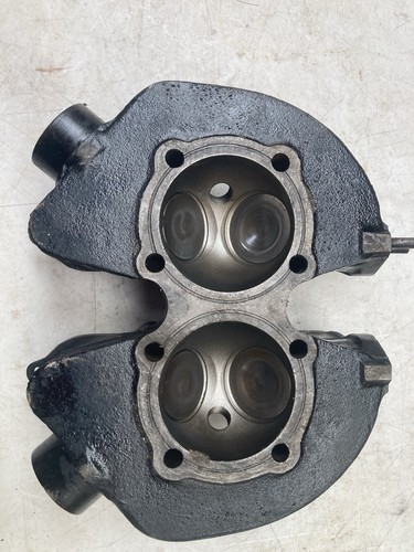 Triumph pre unit iron - iron, head