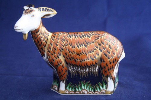 Royal crown derby - crown, nanny