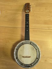 Swanee Ukulele METAL - Banjo - 8 String With Case