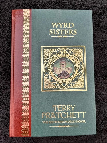 Terry pratchett wyrd sisters - wyrd,