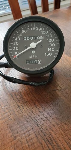 Suzuki speedometer nos gt250 - suzuki,