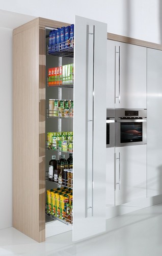 Tall cabinet pull - -out, hanging